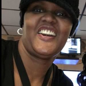 Meet your Posher, Juicee